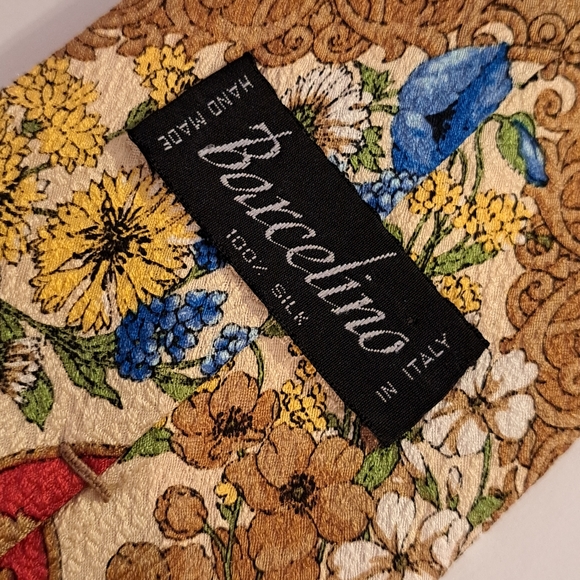 Vintage Barcelino Tie. 100% Silk.  Made in Italy. Handmade. Gorgeous. - Picture 5 of 10